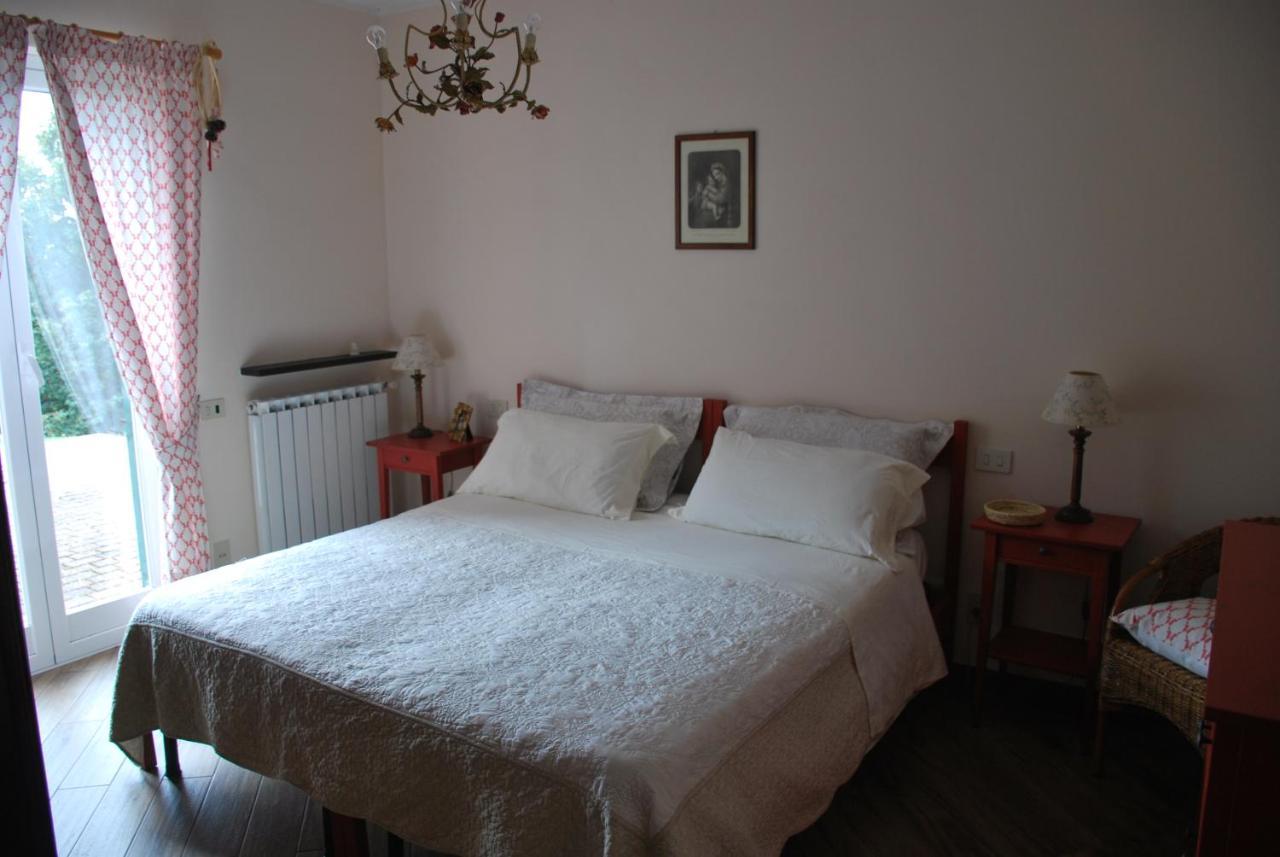 Bed and Breakfast La Casina Di Croxe Crocefieschi Exterior foto